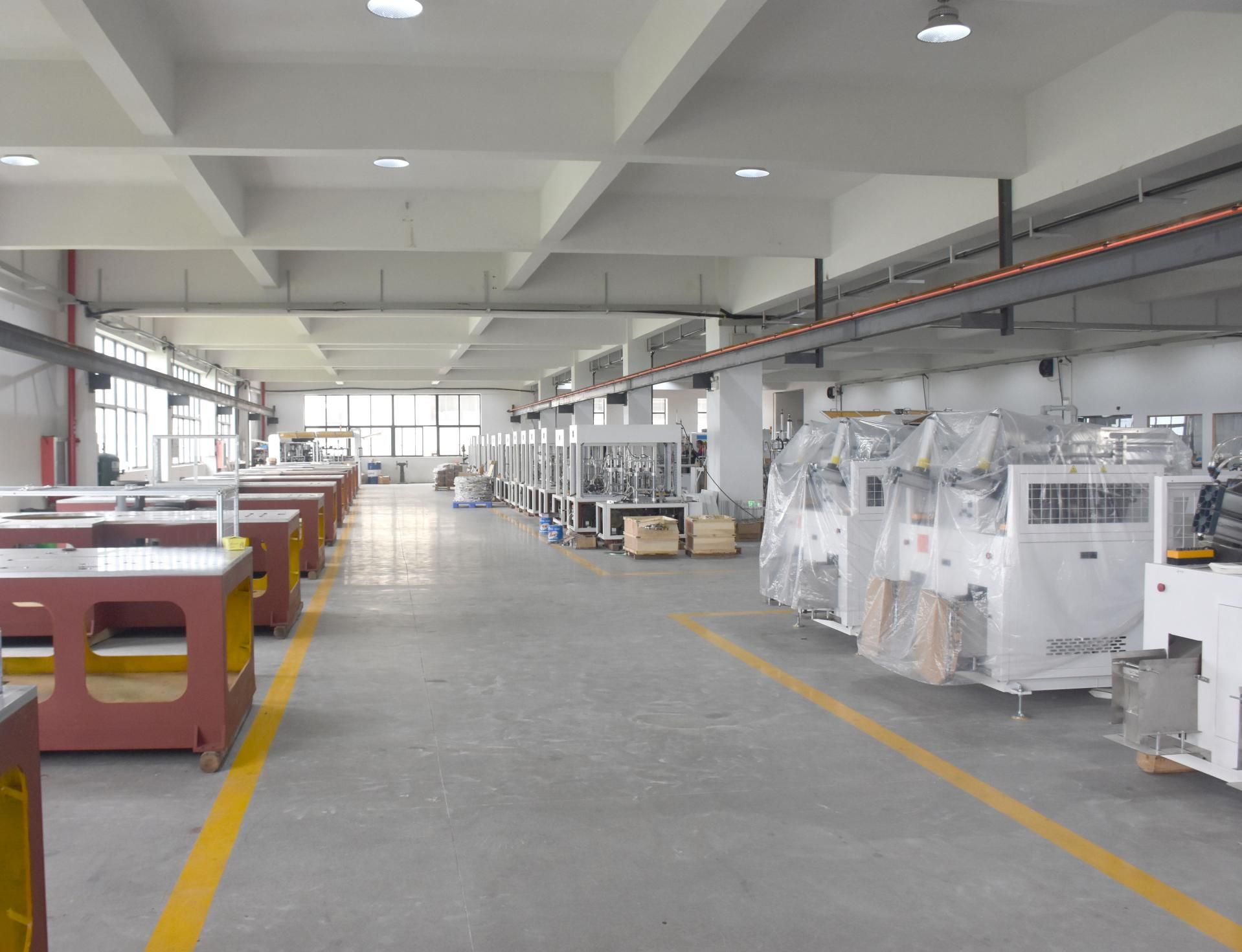 FBJ-D Fully automatic intelligent paper meal box forming machine (7)